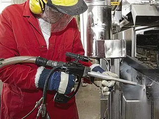 Виїзна очистка сухим льодом  #1